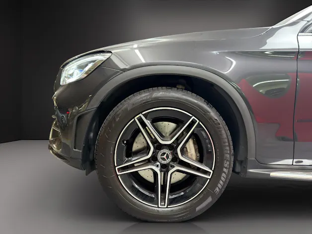 MERCEDES-BENZ GLC 300 d AMG Line 4Matic