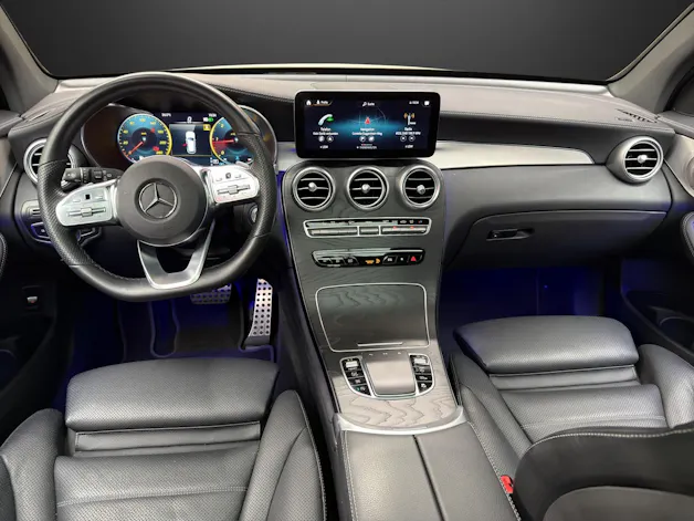 MERCEDES-BENZ GLC 300 d AMG Line 4Matic