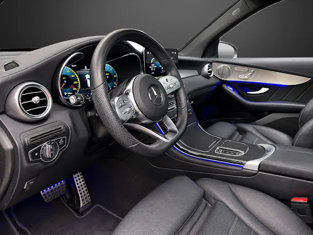 MERCEDES-BENZ GLC 300 d AMG Line 4Matic