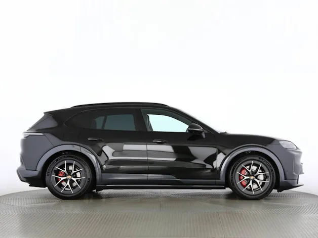 Porsche Cayenne S Electric