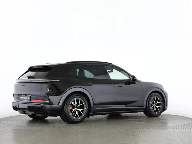 Porsche Cayenne S Electric