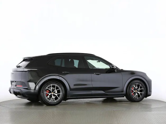 Porsche Cayenne S Electric