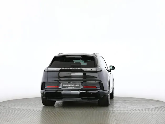 Porsche Cayenne S Electric