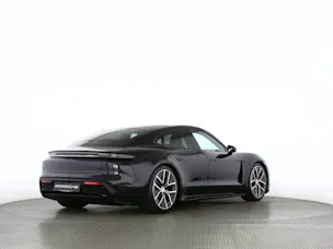 Porsche Taycan 4S Black Edition