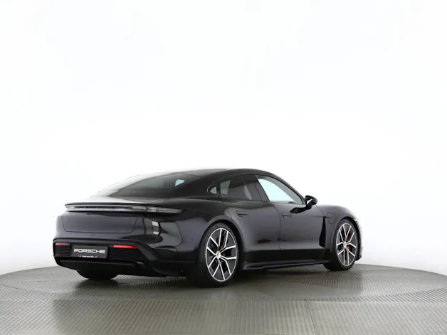 Porsche Taycan 4S Black Edition