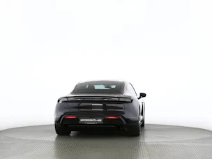 Porsche Taycan 4S Black Edition