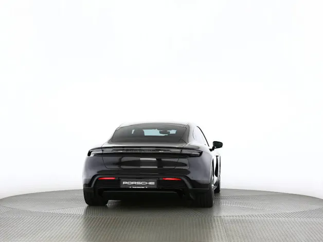 Porsche Taycan 4S Black Edition