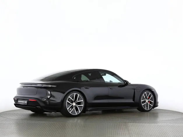 Porsche Taycan 4S Black Edition