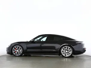 Porsche Taycan 4S Black Edition