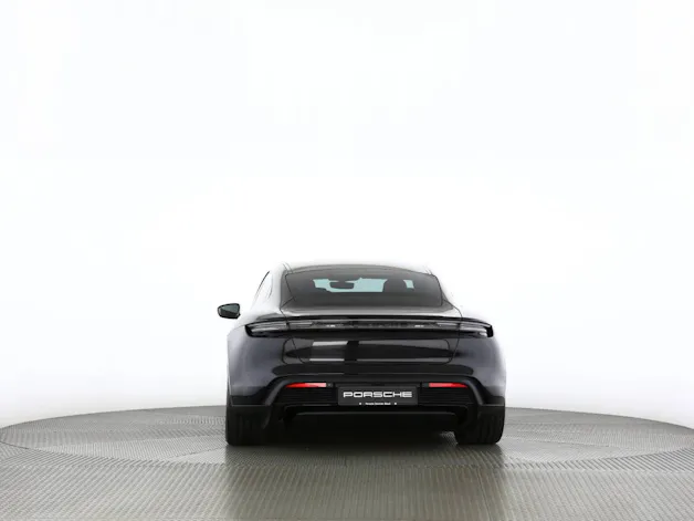 Porsche Taycan 4S Black Edition