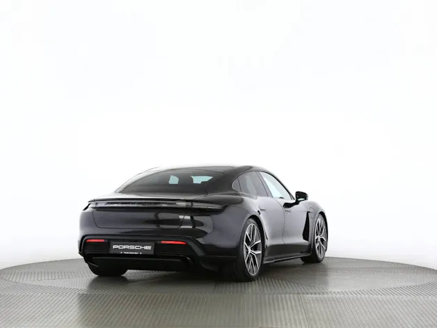 Porsche Taycan 4S Black Edition