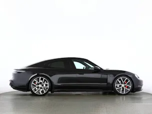 Porsche Taycan 4S Black Edition