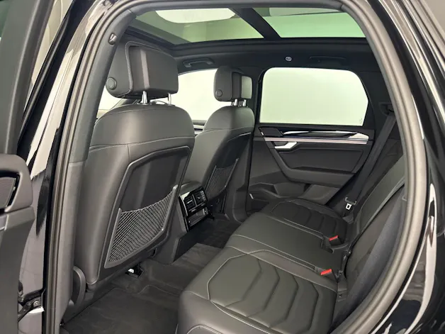 VW Touareg 3.0 TDI R-Line ''inkl. AHK & Standheizung''