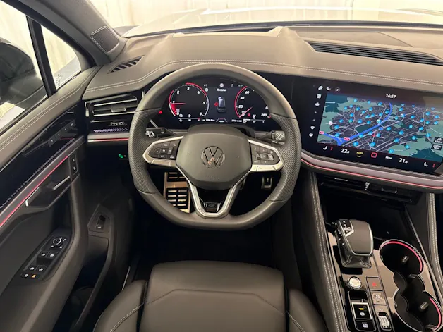 VW Touareg 3.0 TDI R-Line ''inkl. AHK & Standheizung''