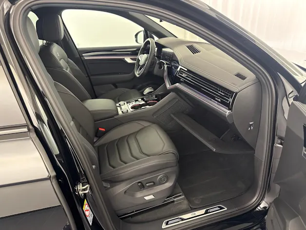 VW Touareg 3.0 TDI R-Line ''inkl. AHK & Standheizung''