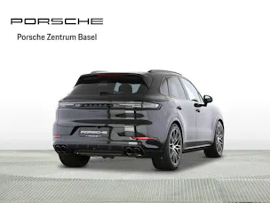 Porsche Cayenne Black Edition