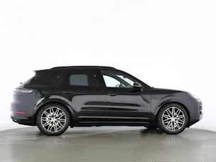 Porsche Cayenne Black Edition