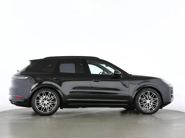 Porsche Cayenne Black Edition