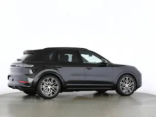 Porsche Cayenne Black Edition