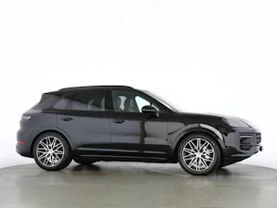 Porsche Cayenne Black Edition