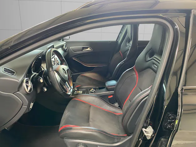 Mercedes-Benz GLA 45 AMG 4Matic 7G-DCT