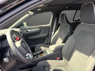 Volvo EX40 Twin Black Edition AWD