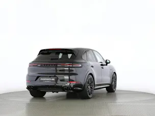 Porsche Cayenne E-Hybrid Black Edition