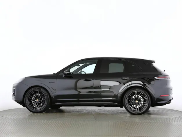 Porsche Cayenne E-Hybrid Black Edition