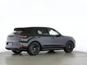 Porsche Cayenne E-Hybrid Black Edition