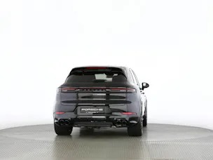 Porsche Cayenne E-Hybrid Black Edition