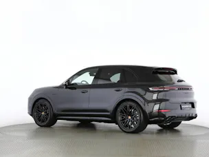 Porsche Cayenne E-Hybrid Black Edition