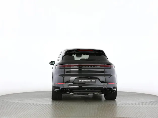 Porsche Cayenne E-Hybrid Black Edition