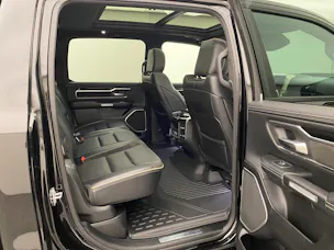 Dodge Ram 1500 V8 5.7 Laramie sport Crew Cab