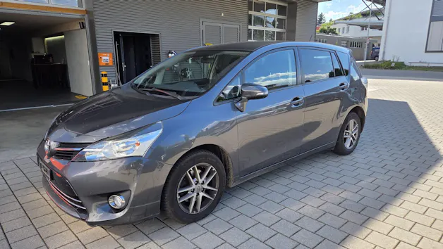 Toyota Verso 1.6 D-4D Luna
