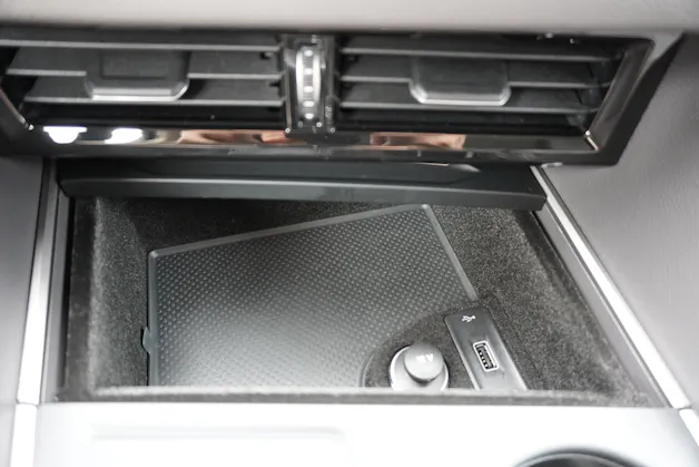 VW Touareg 3.0 TDI Atmosphere Tiptronic R-Line Exterier!!!