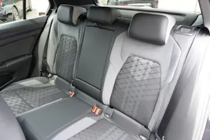 VW Golf 1.5 e TSI ACT Life DSG R-LINE!!!