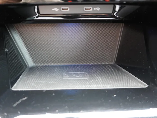 VW Golf 1.5 e TSI ACT Life DSG R-LINE!!!