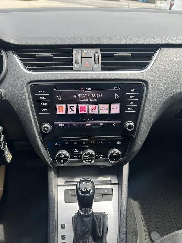 Škoda Octavia Combi 2.0 TSI Soleil 4x4 DSG