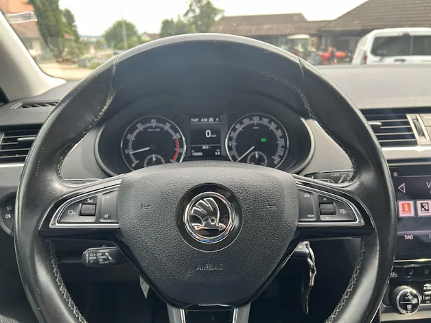 Škoda Octavia Combi 2.0 TSI Soleil 4x4 DSG