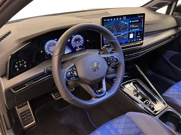 VW Golf 8 2.0 TSI R DSG 4motion 333PS