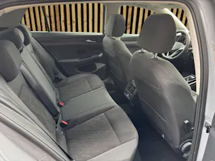 VW Golf VIII 2.0 TSI Style DSG