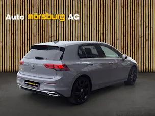 VW Golf VIII 2.0 TSI Style DSG