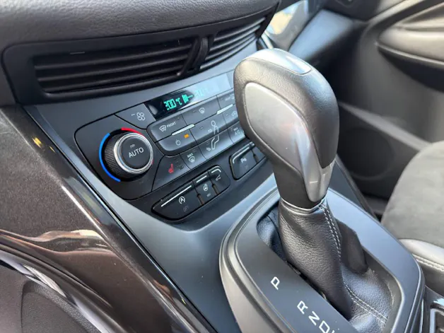 Ford Kuga 2.0 TDCi 180 ST-Line FPS