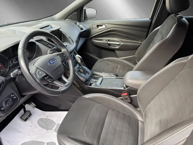Ford Kuga 2.0 TDCi 180 ST-Line FPS