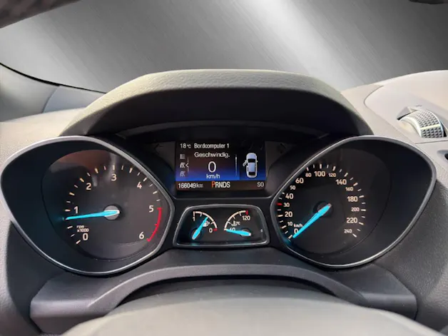 Ford Kuga 2.0 TDCi 180 ST-Line FPS