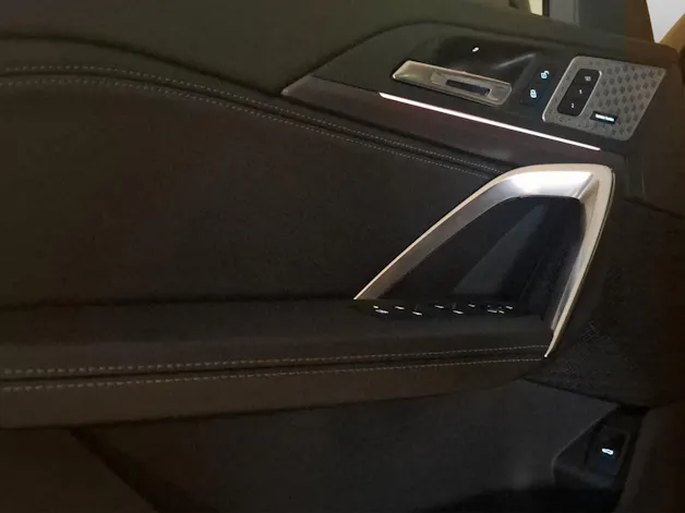 BMW X1 20i sDrive paddles