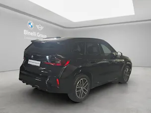 BMW X1 20i sDrive paddles