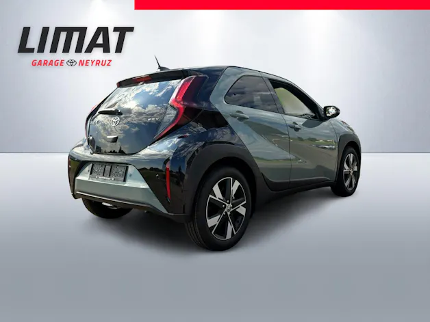 Toyota Aygo X 1.5 VVT-i HSD Trend