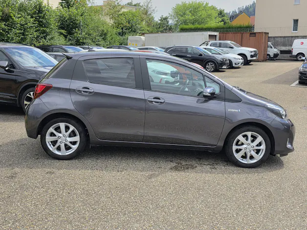 Toyota Yaris 1.5 VVT-i HSD Style