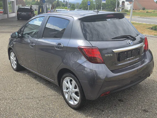 Toyota Yaris 1.5 VVT-i HSD Style